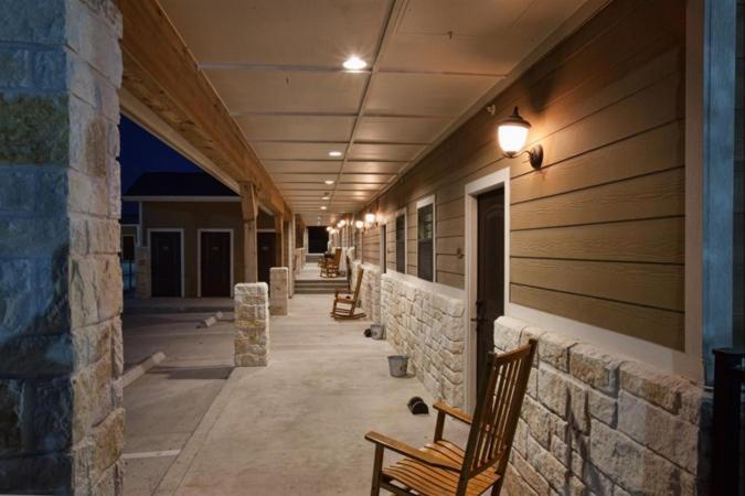 The Lodge At Kenedy Εξωτερικό φωτογραφία